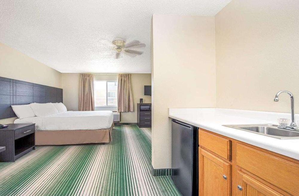 Surestay Plus By Best Western Montrose Luaran gambar