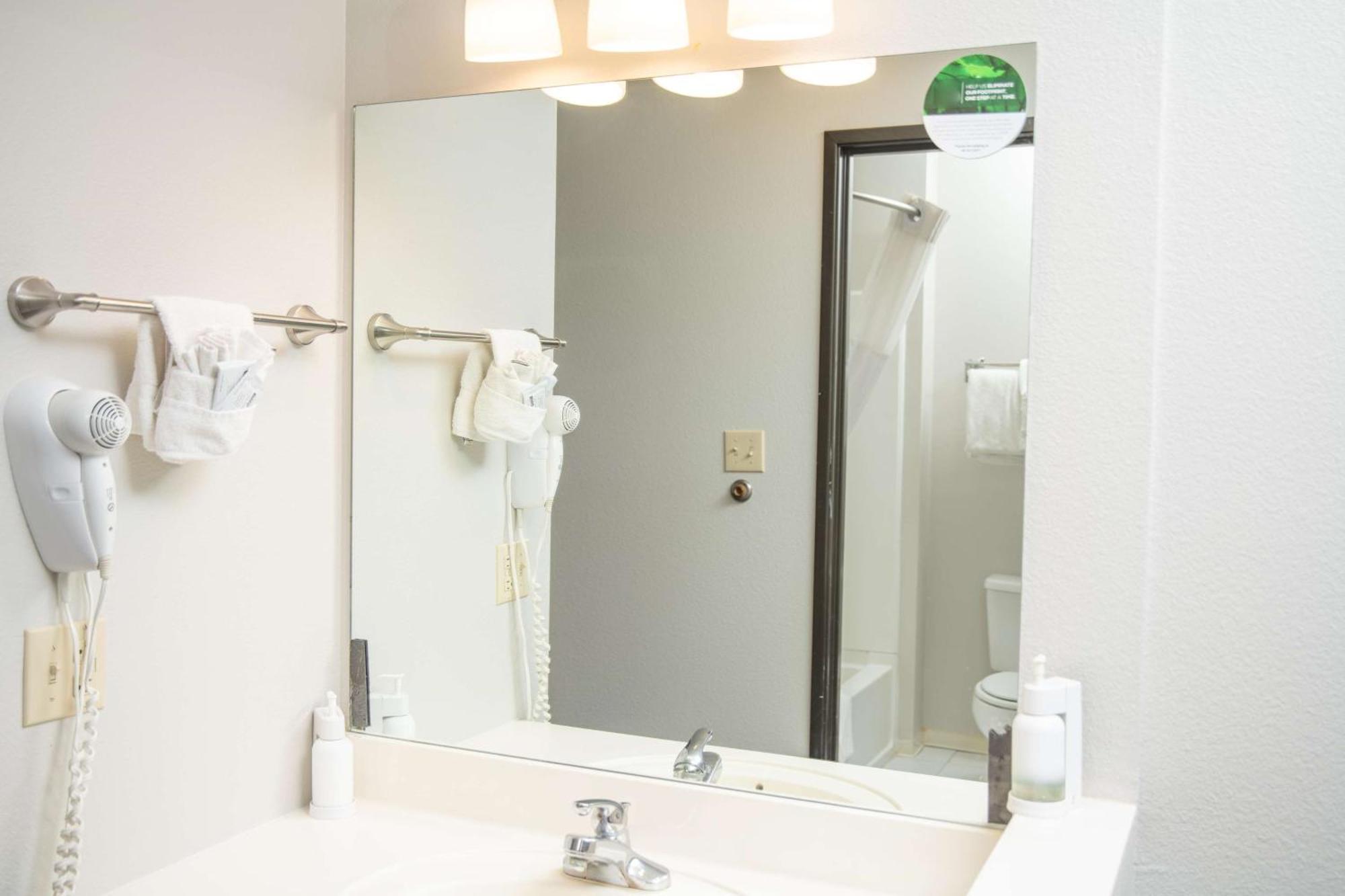 Surestay Plus By Best Western Montrose Luaran gambar